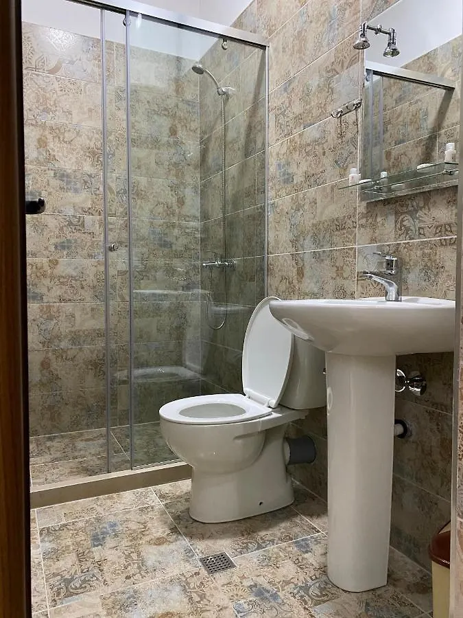 Vila A Hotel Korce