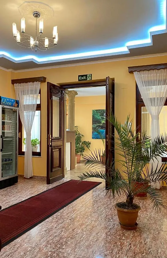 Vila A Hotel Korce